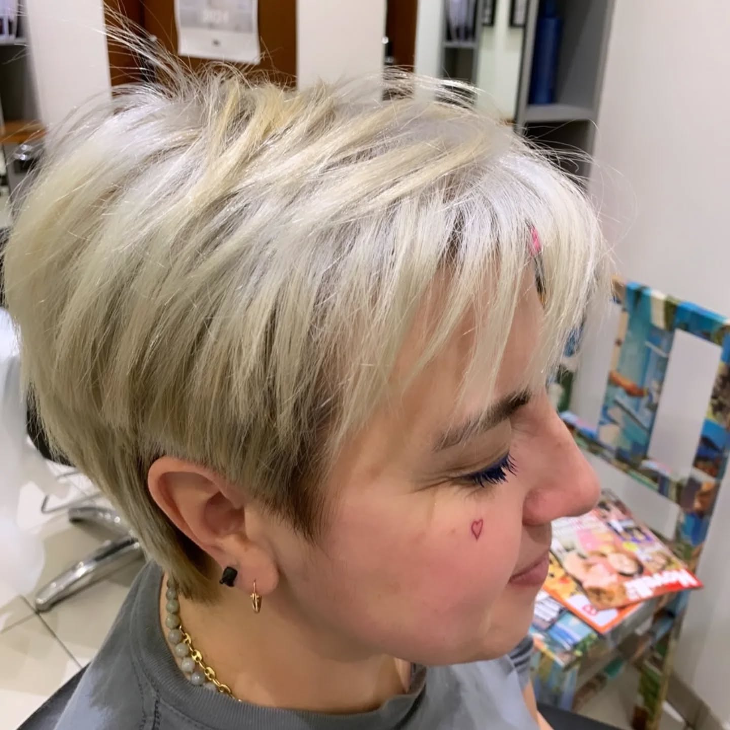 Tania ha realizzato sulla sua cliente un cambio look
 da un colore scuro ad un colore biondo freddo 

Ti aspettiamo nel nostro salone 

Scopri i nostri servizi e prenota il tuo appuntamento

httpswwwparrucchiere-estetistait

Tel 059926258

Via Francesco Bertelli 911 41013 Castelfranco Emilia Modena Emilia-Romagna Italia

 hair hairstyles curlygirl hairstyle beauty wavyhair longhair hairgoals explorepage hairstylist straighthair healthyhair love hairextensions blackgirlmagic humanhair fashion haircare haircut virginhair naturalhairstyles makeup wigs explore model modena
castelfrancoemilia