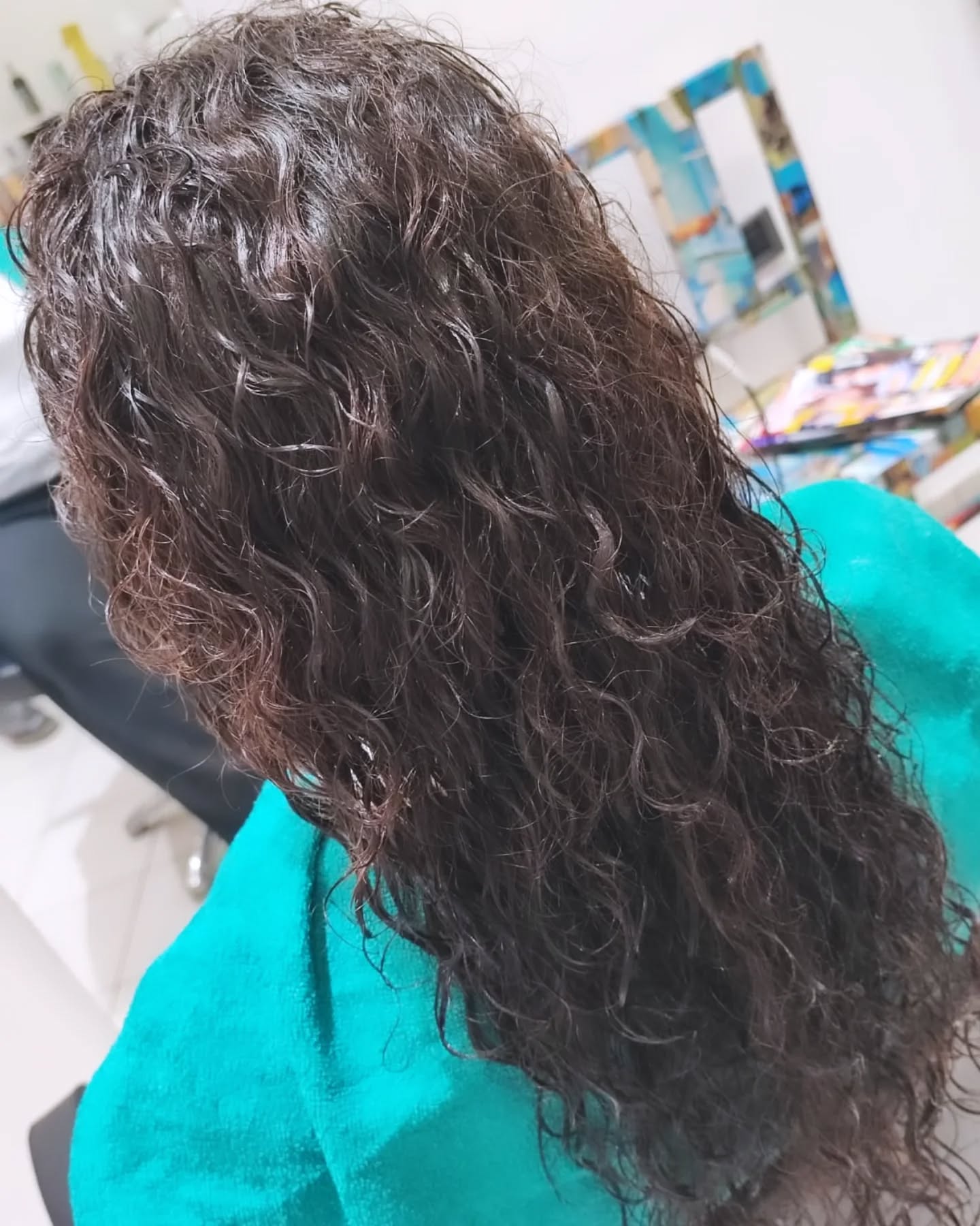 Svelato il cambio look della nostra cliente Federica 
(Riflessante - Degradè biondo scuro ramato 64)

Un Degradé ROYAL realizzato dalla nostra Tania 💕

✨ Un gioco complesso di sovrapposizioni di colore che ricrea tra i tuoi capelli la magia dei colori della natura per un risultato unico e senza eguali✨️

Ti aspettiamo nel nostro salone 

Scopri i nostri servizi e prenota il tuo appuntamento

httpswwwparrucchiere-estetistait

Tel 059926258

Cell Estetica - Anna 3493371641 

Cell Parrucchiere - Tania 3495342743

Via Francesco Bertelli 911 41013 Castelfranco Emilia Modena Emilia-Romagna Italia

curlyhair hair naturalhair curls curlyhairstyles curly hairstyles curlygirl hairstyle beauty wavyhair longhair hairgoals explorepage hairstylist straighthair healthyhair love hairextensions blackgirlmagic humanhair fashion haircare haircut virginhair naturalhairstyles makeup wigs explore model