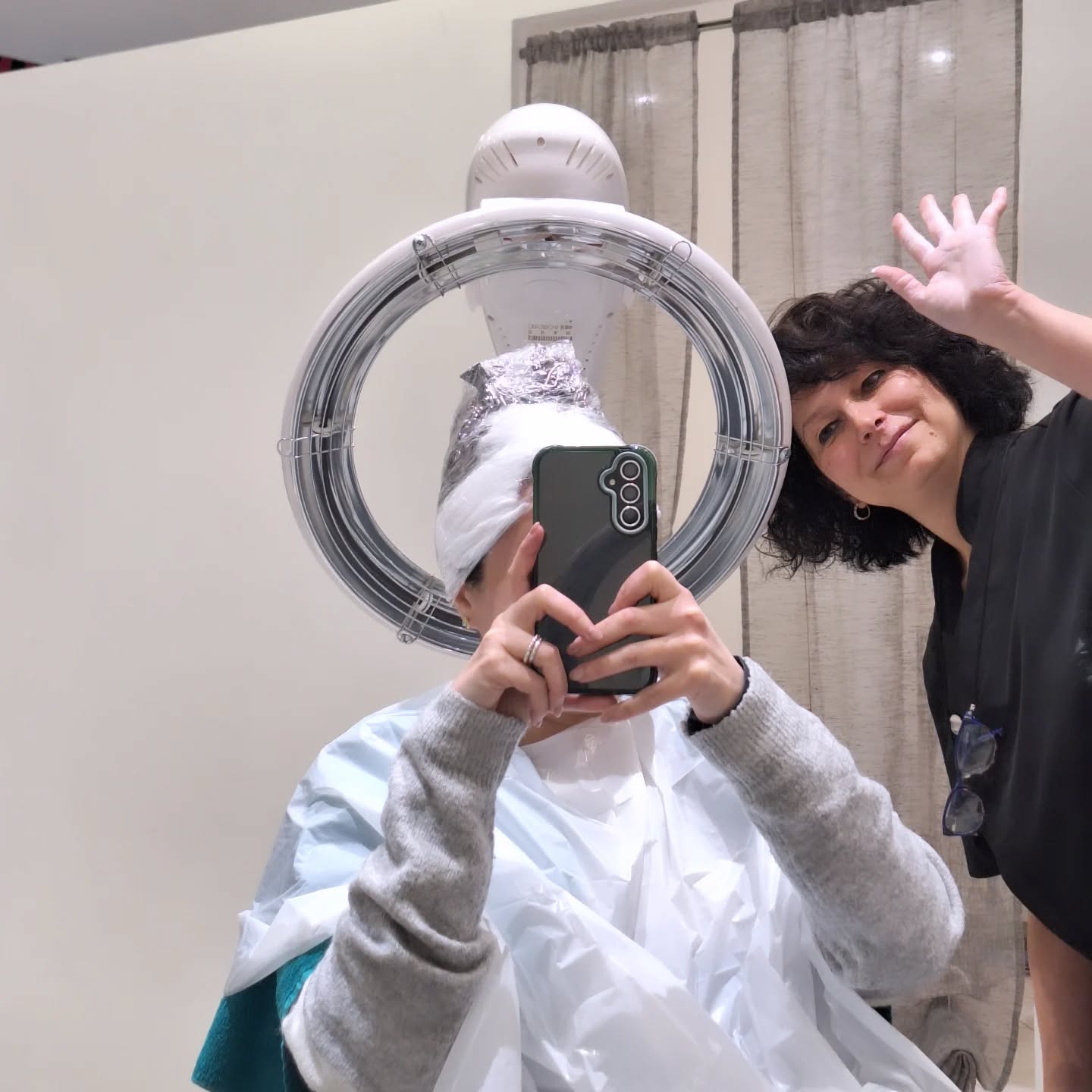 Ricordate la nostra cliente Federica che 3 mesi fa aveva cambiato look scegliendo un look più moderno ed elegante 
Adesso la cliente è pronta a cambiare nuovamente 

Cosa avrà scelto? 
Nel prossimo post sveleremo tutto 

Ti aspettiamo nel nostro salone 

Scopri i nostri servizi e prenota il tuo appuntamento

httpswwwparrucchiere-estetistait

Tel 059926258

Cell Estetica - Anna 3493371641 

Cell Parrucchiere - Tania 3495342743

Via Francesco Bertelli 911 41013 Castelfranco Emilia Modena Emilia-Romagna Italia

curlyhair hair naturalhair curls curlyhairstyles curly hairstyles curlygirl hairstyle beauty wavyhair longhair hairgoals explorepage hairstylist straighthair healthyhair love hairextensions blackgirlmagic humanhair fashion haircare haircut virginhair naturalhairstyles makeup wigs explore model